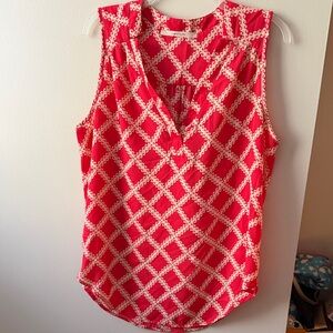 41 Hawthorn red and cream Geometric Sleeveless V-Neck top